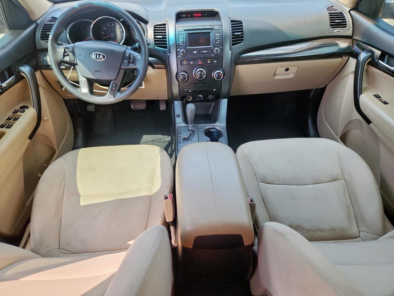 2013 KIA SORENTO