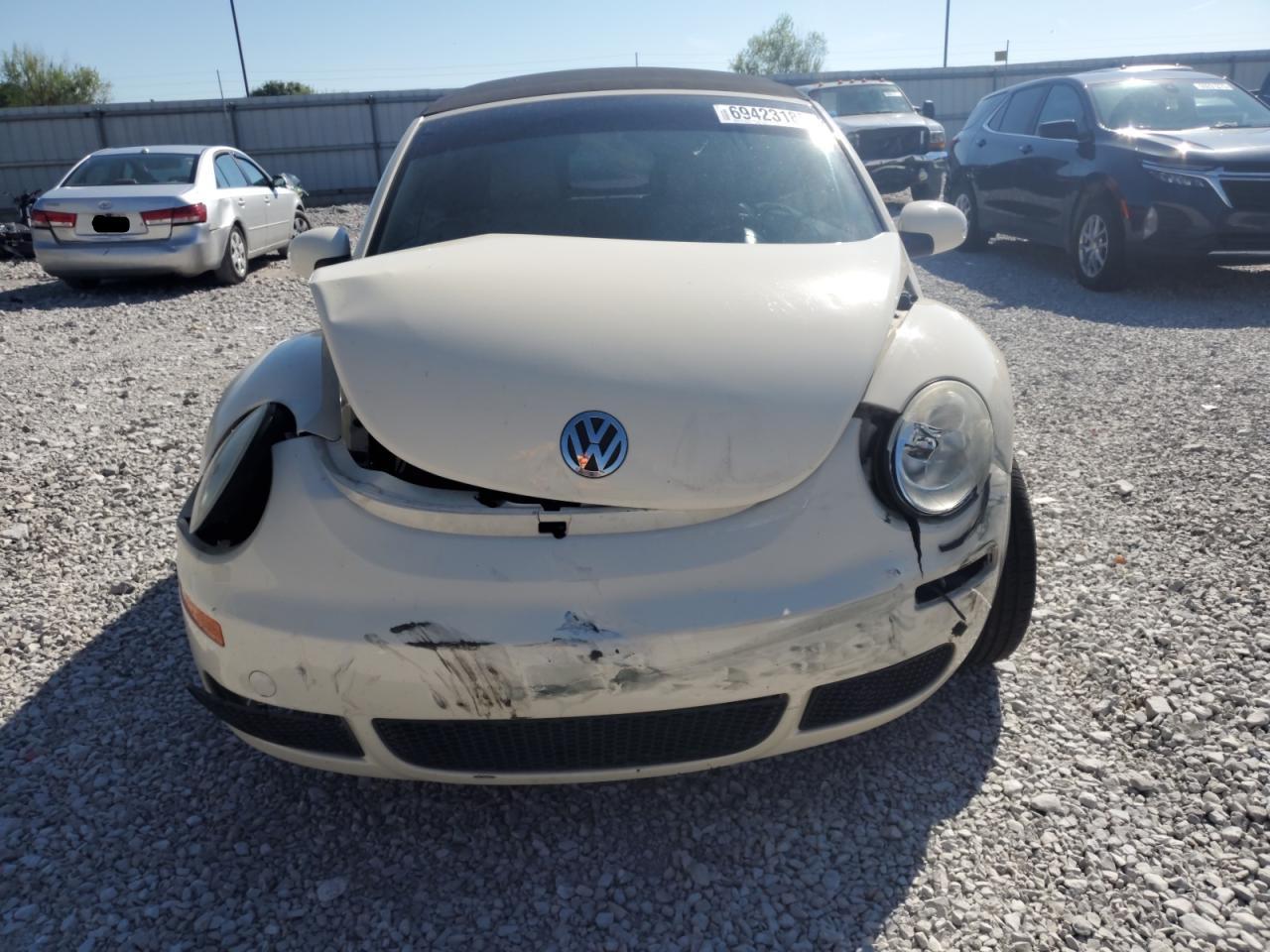2006 VOLKSWAGEN Beetle