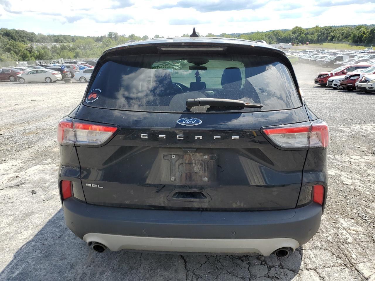 2020 FORD ESCAPE