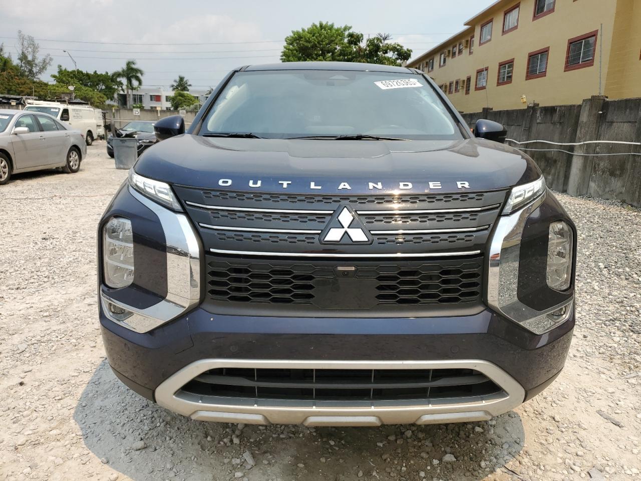 2024 MITSUBISHI outlander