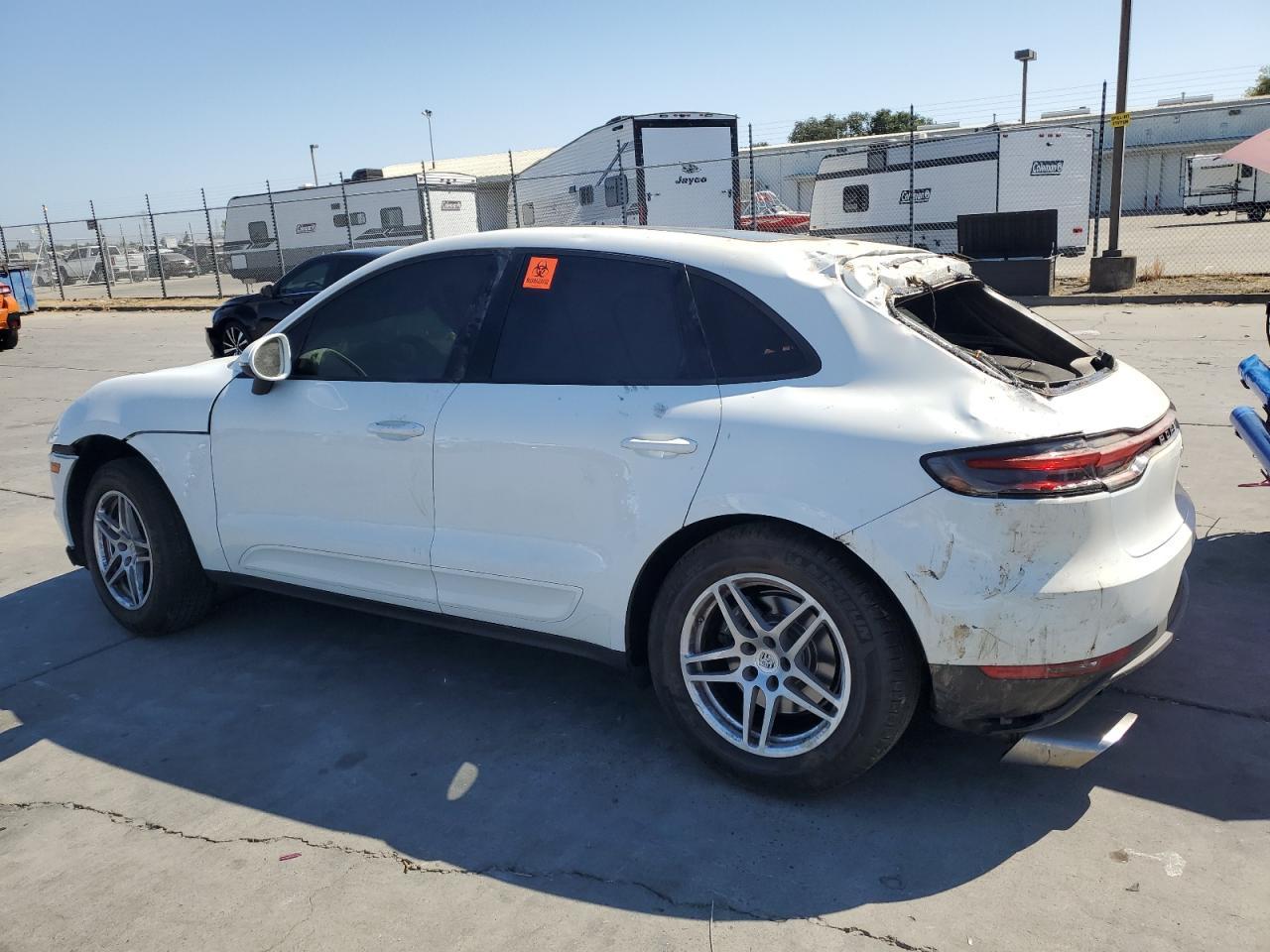 2019 PORSCHE Macan
