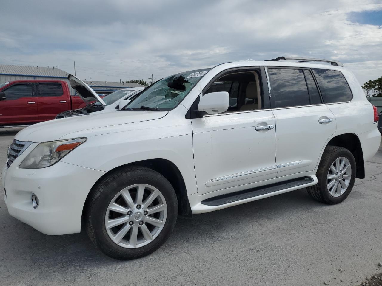 2010 LEXUS LX 570