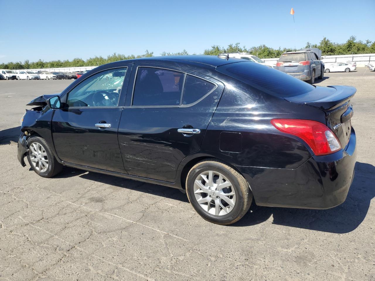 2018 NISSAN VERSA