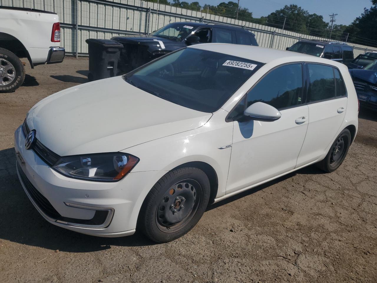 2015 VOLKSWAGEN e-Golf