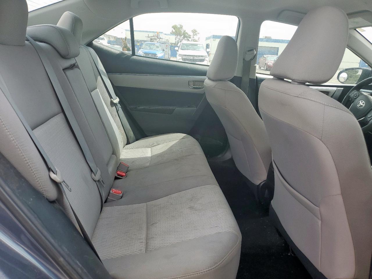 2015 TOYOTA COROLLA