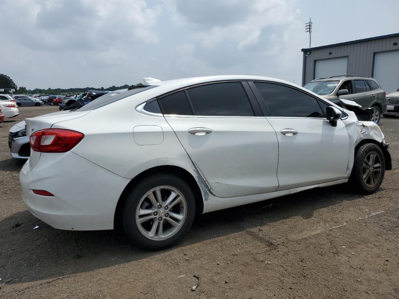 2016 CHEVROLET CRUZE