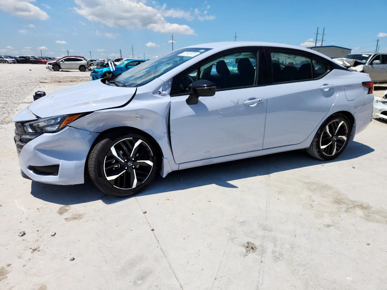 2024 NISSAN VERSA