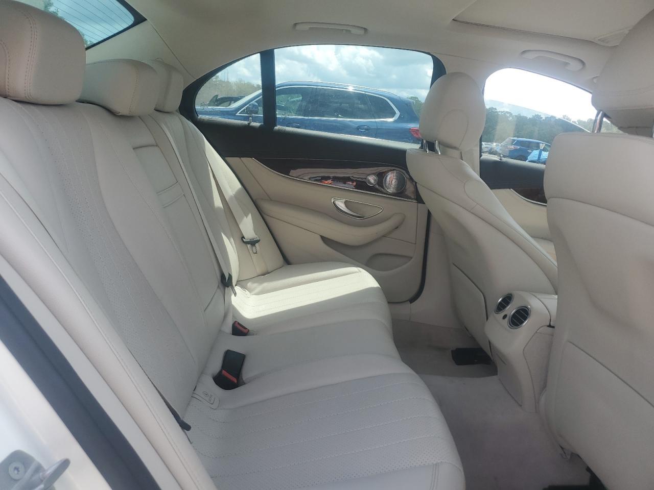 2017 MERCEDES-BENZ E-Class