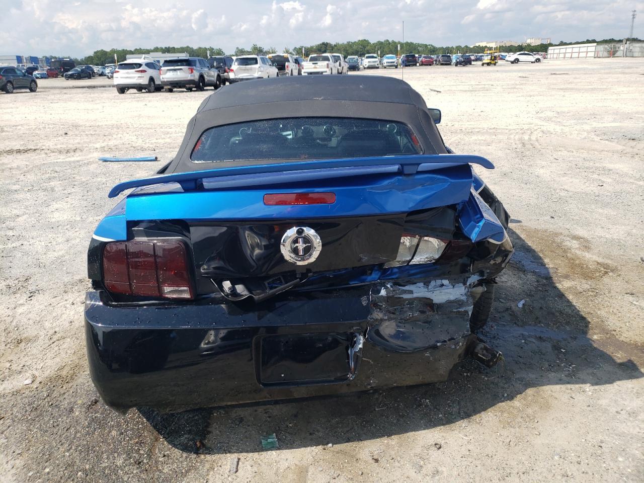 2006 FORD MUSTANG
