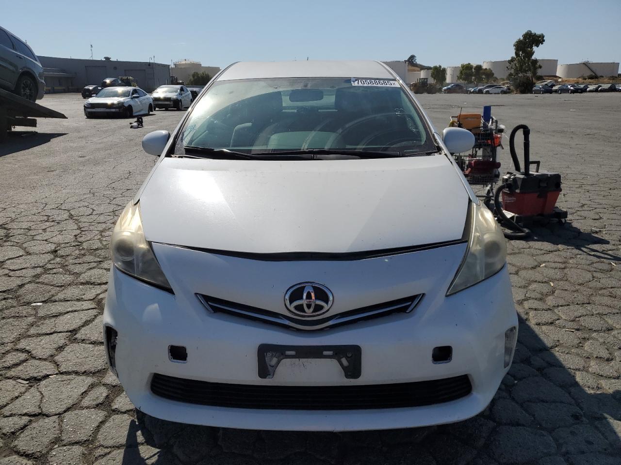 2013 TOYOTA PRIUS V