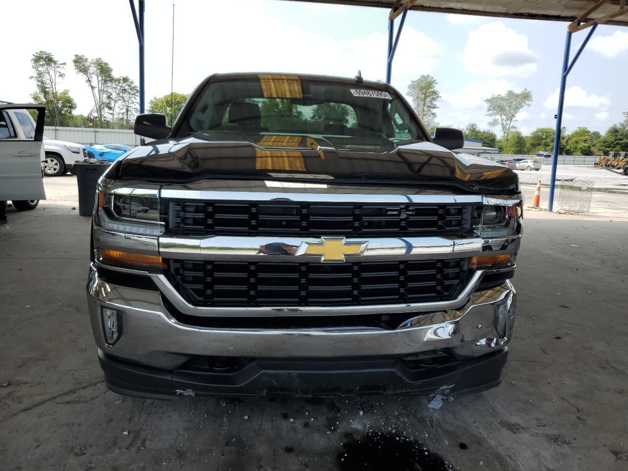 2018 CHEVROLET Silverado
