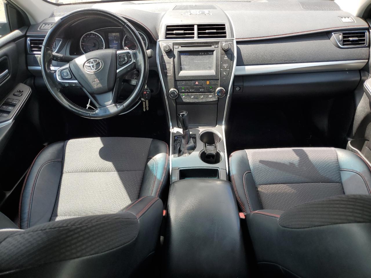 2016 TOYOTA CAMRY
