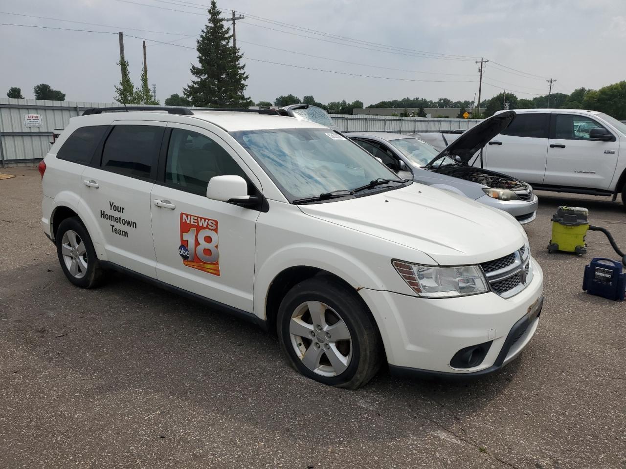 2011 DODGE JOURNEY