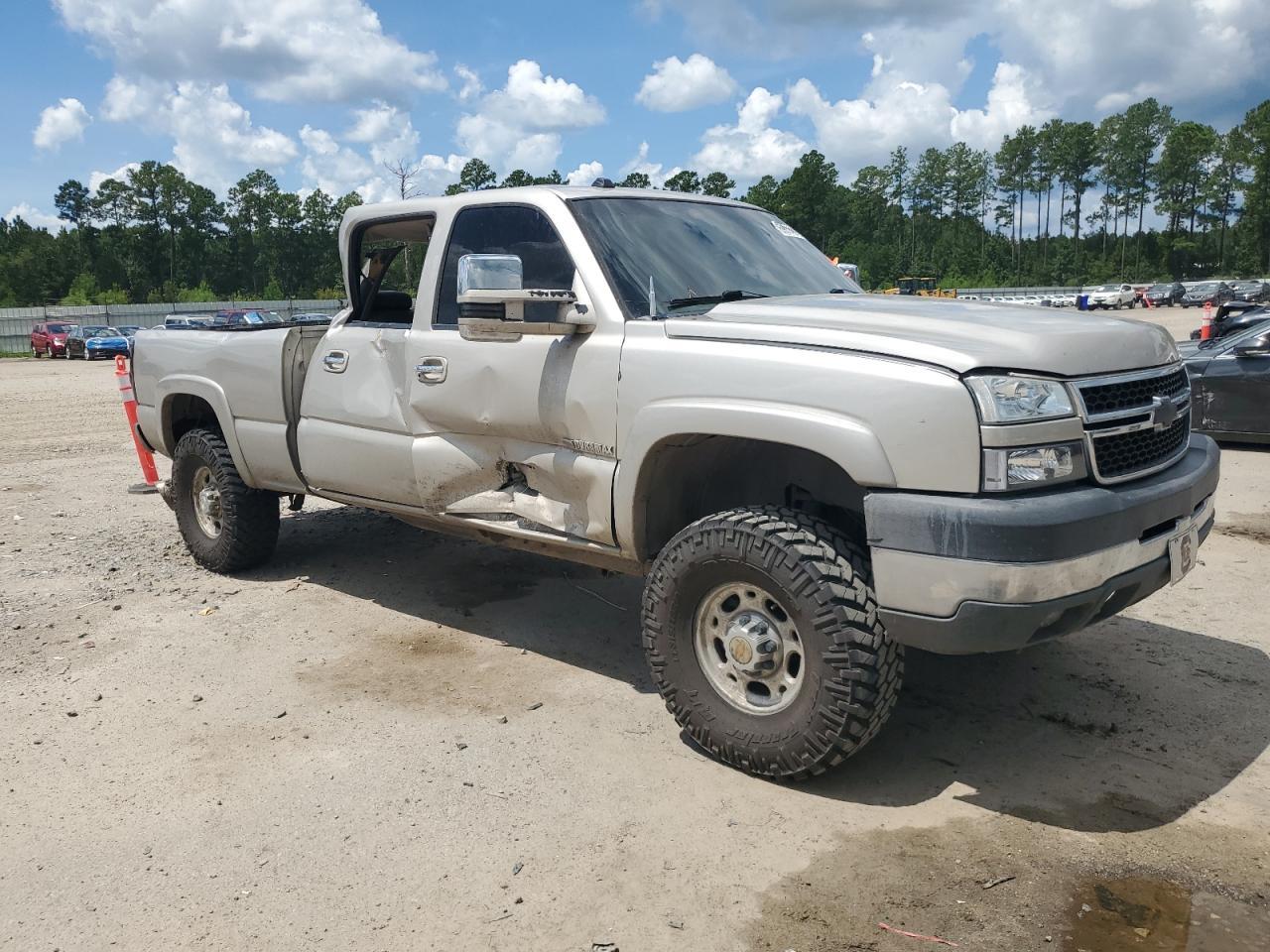 2005 GMC Sierra