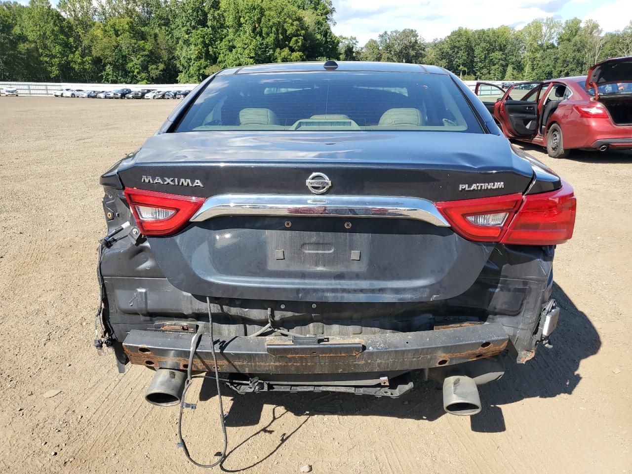 2016 NISSAN Maxima