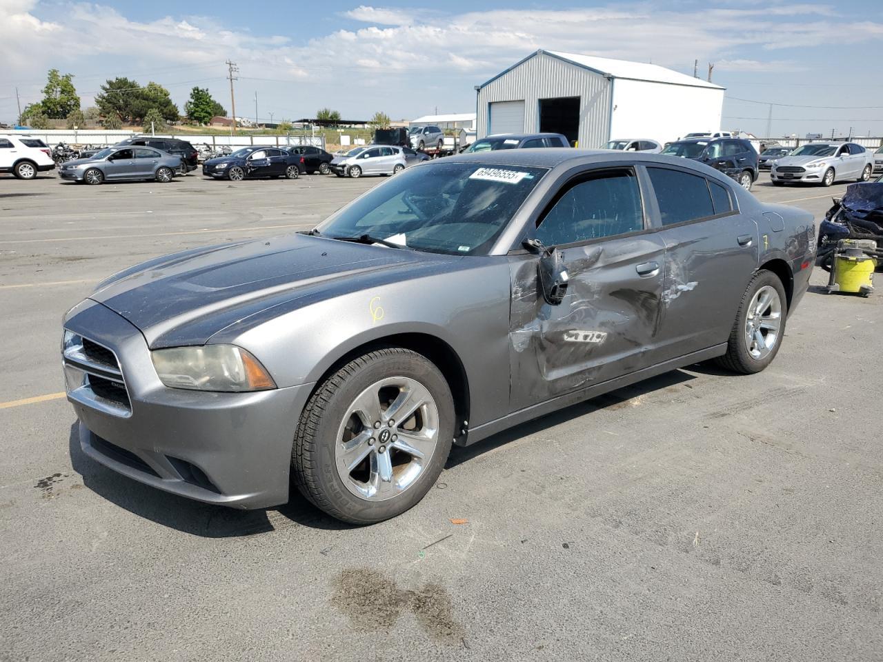 2011 DODGE CHARGER