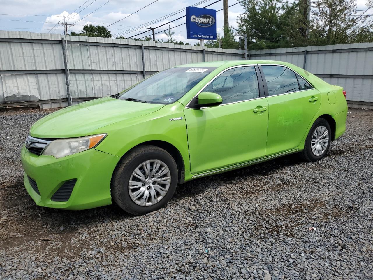 2014 TOYOTA CAMRY