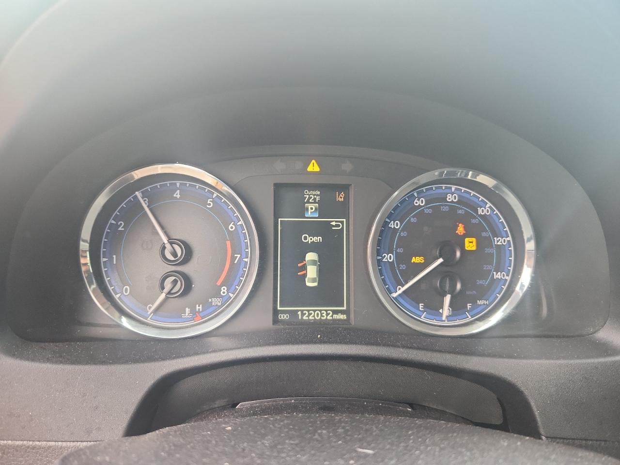 2019 TOYOTA COROLLA
