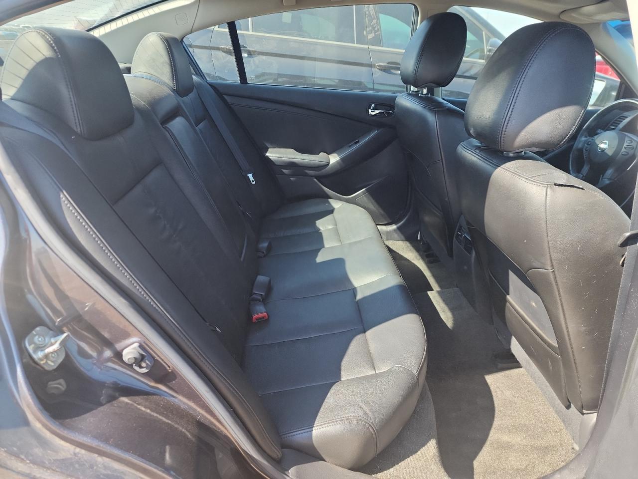 2011 NISSAN ALTIMA