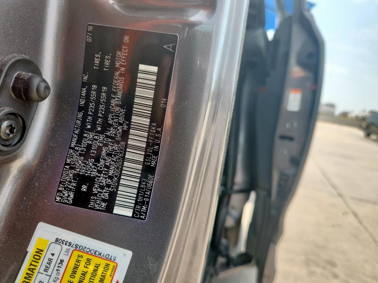 2016 TOYOTA SIENNA