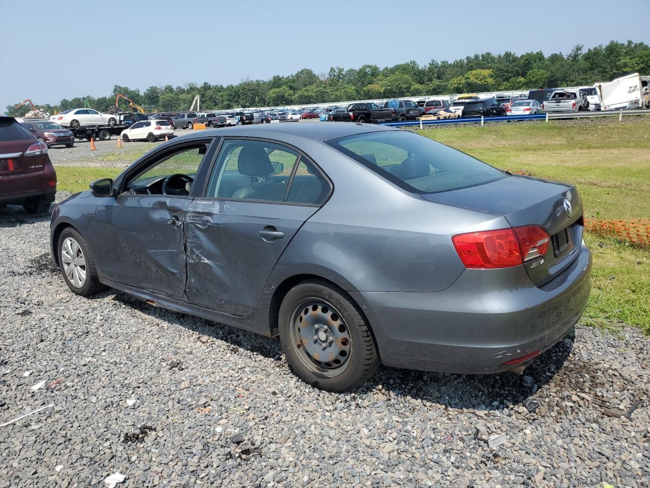 2011 VOLKSWAGEN JETTA