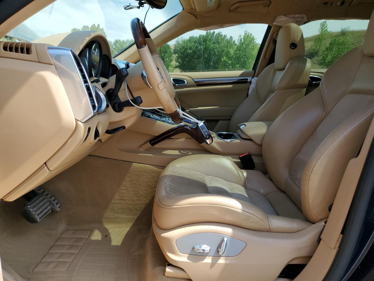 2013 PORSCHE CAYENNE