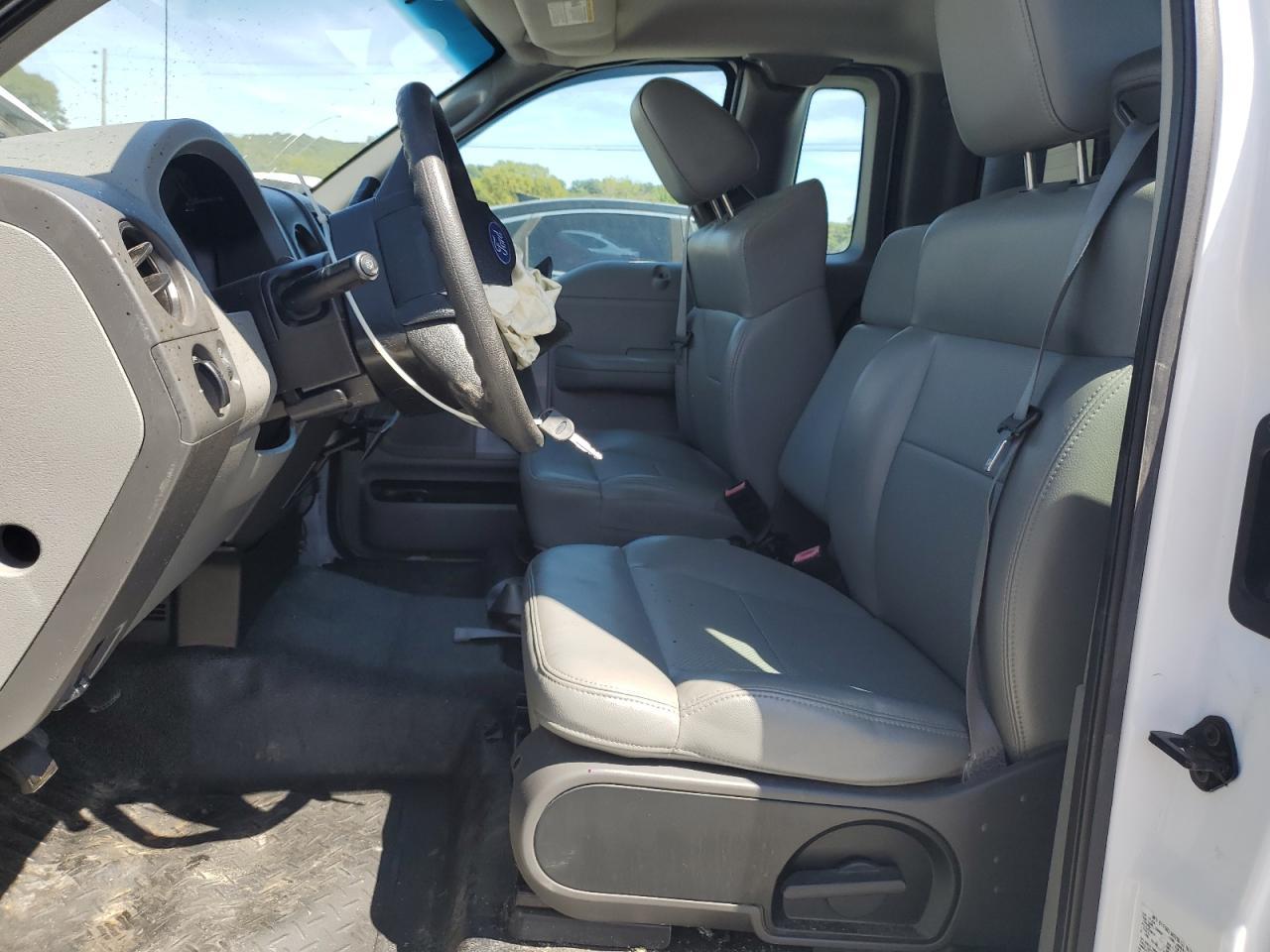 2004 FORD F-150 Lightning