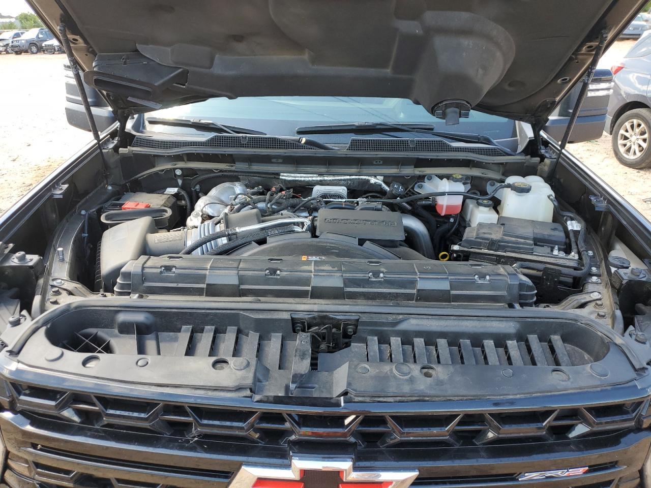 2024 CHEVROLET Silverado