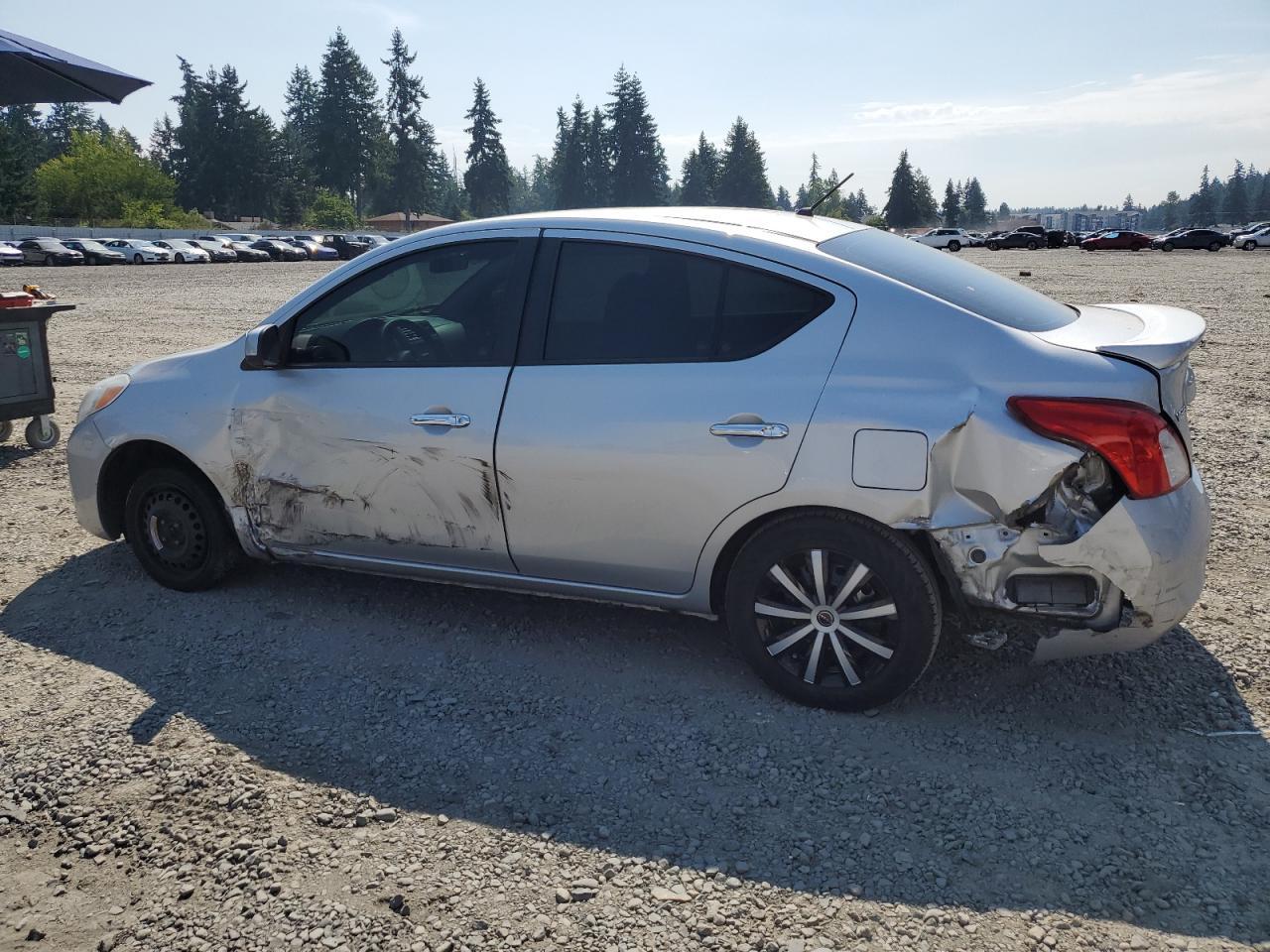 2013 NISSAN VERSA