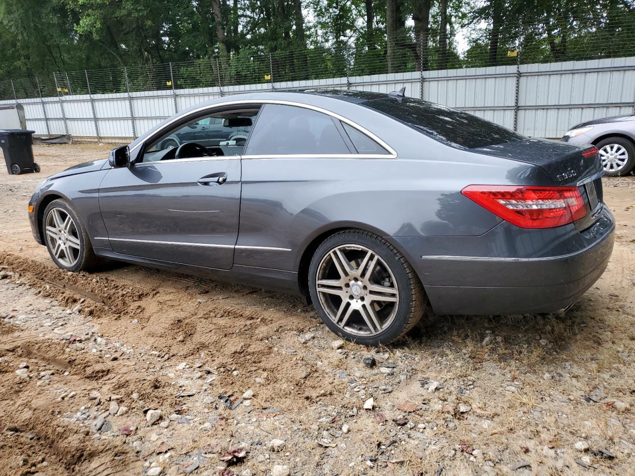 2010 MERCEDES-BENZ E-Class