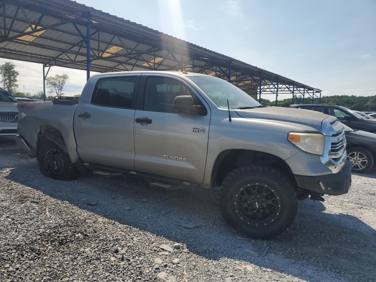2016 TOYOTA TUNDRA