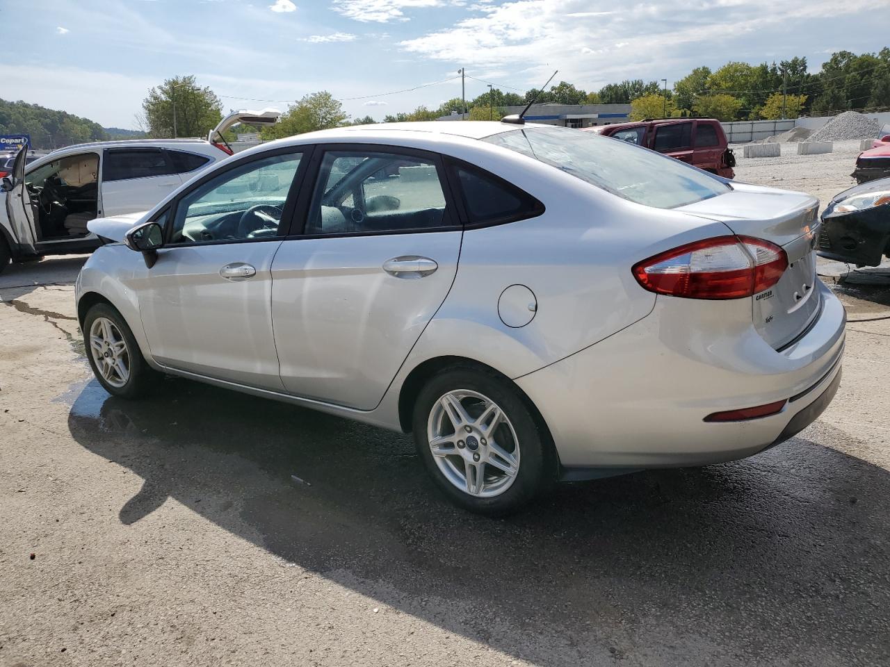 2017 FORD Fiesta
