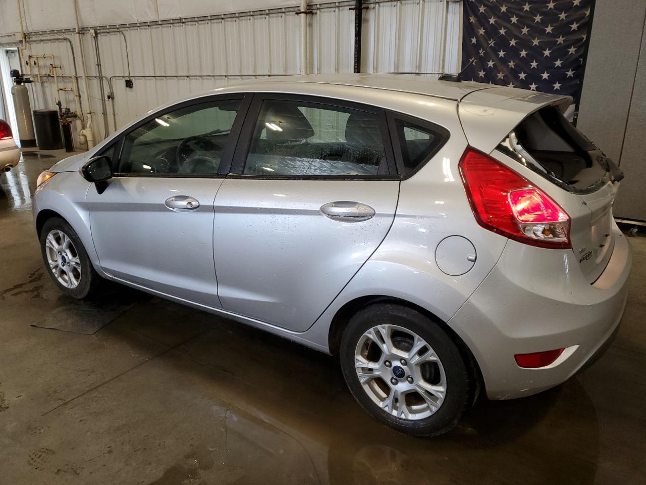 2014 FORD Fiesta