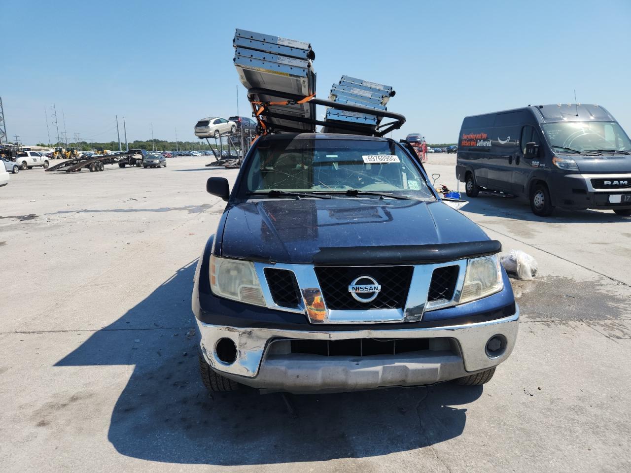 2011 NISSAN Frontier