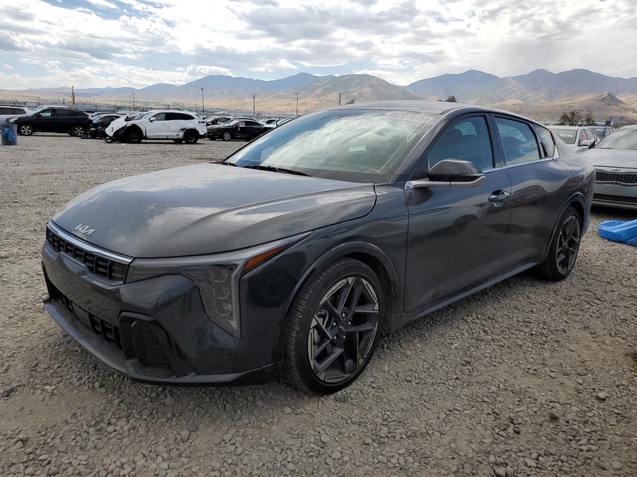 2025 KIA K4