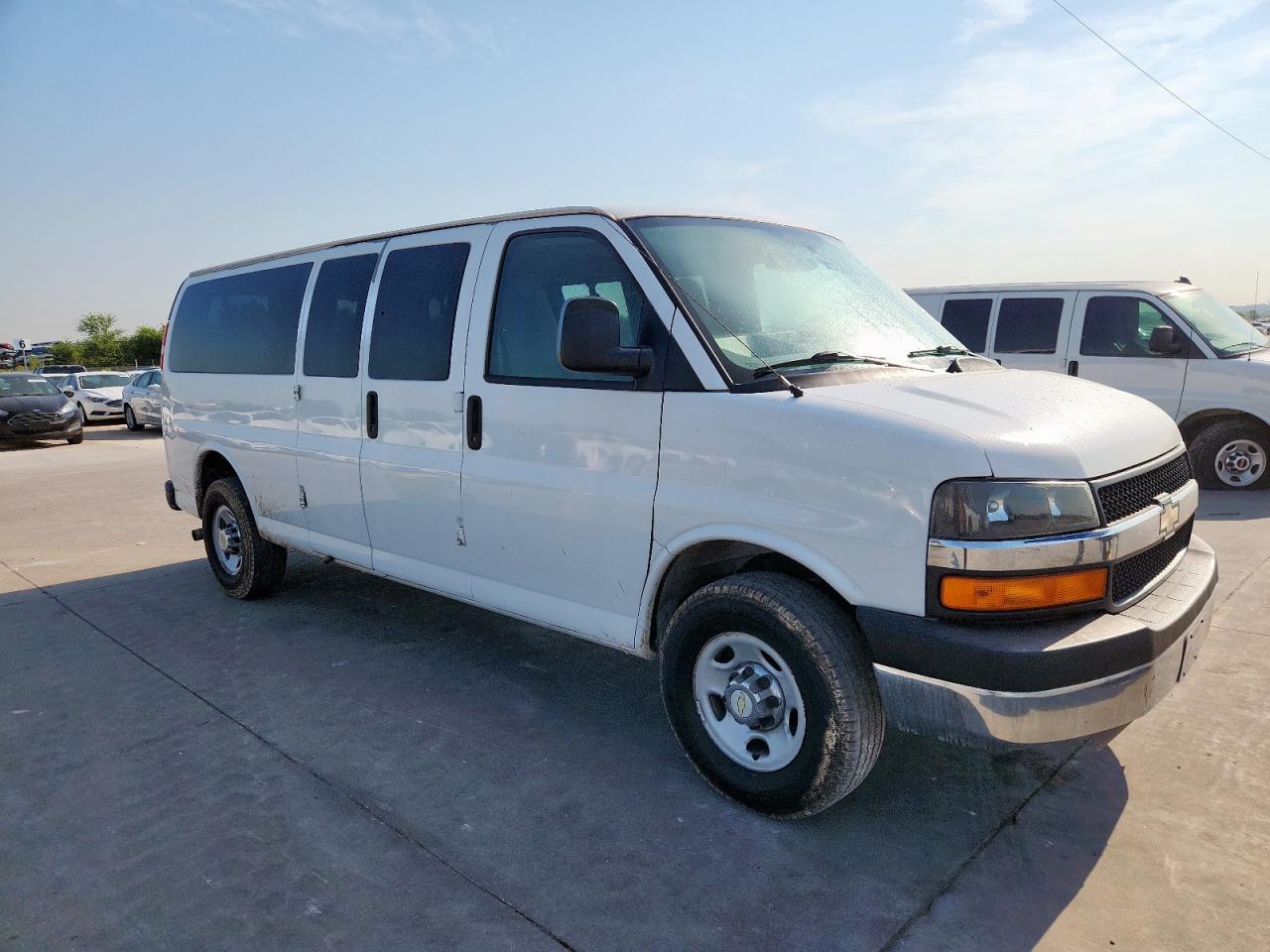 2013 CHEVROLET Express 3500