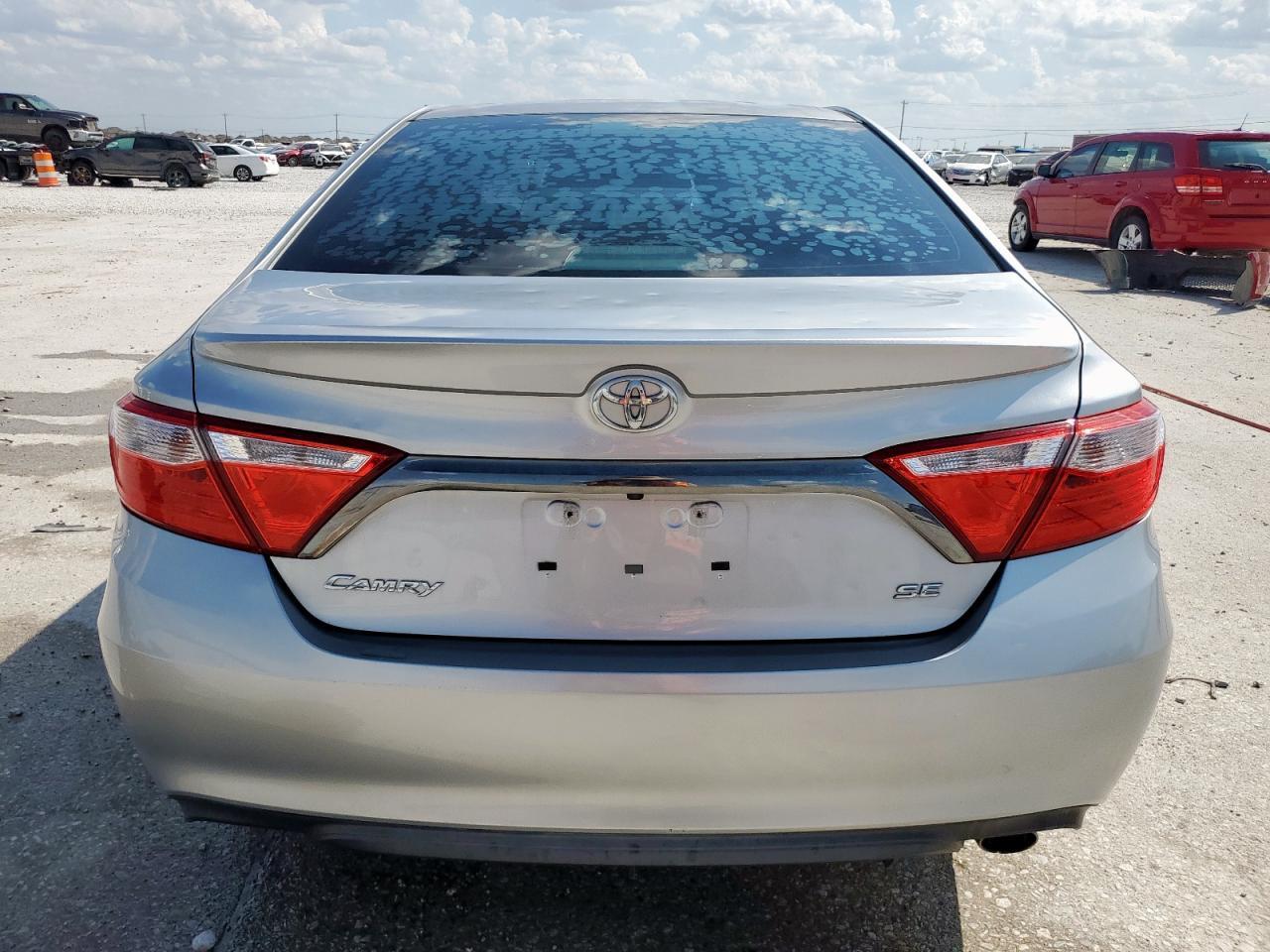 2015 TOYOTA CAMRY