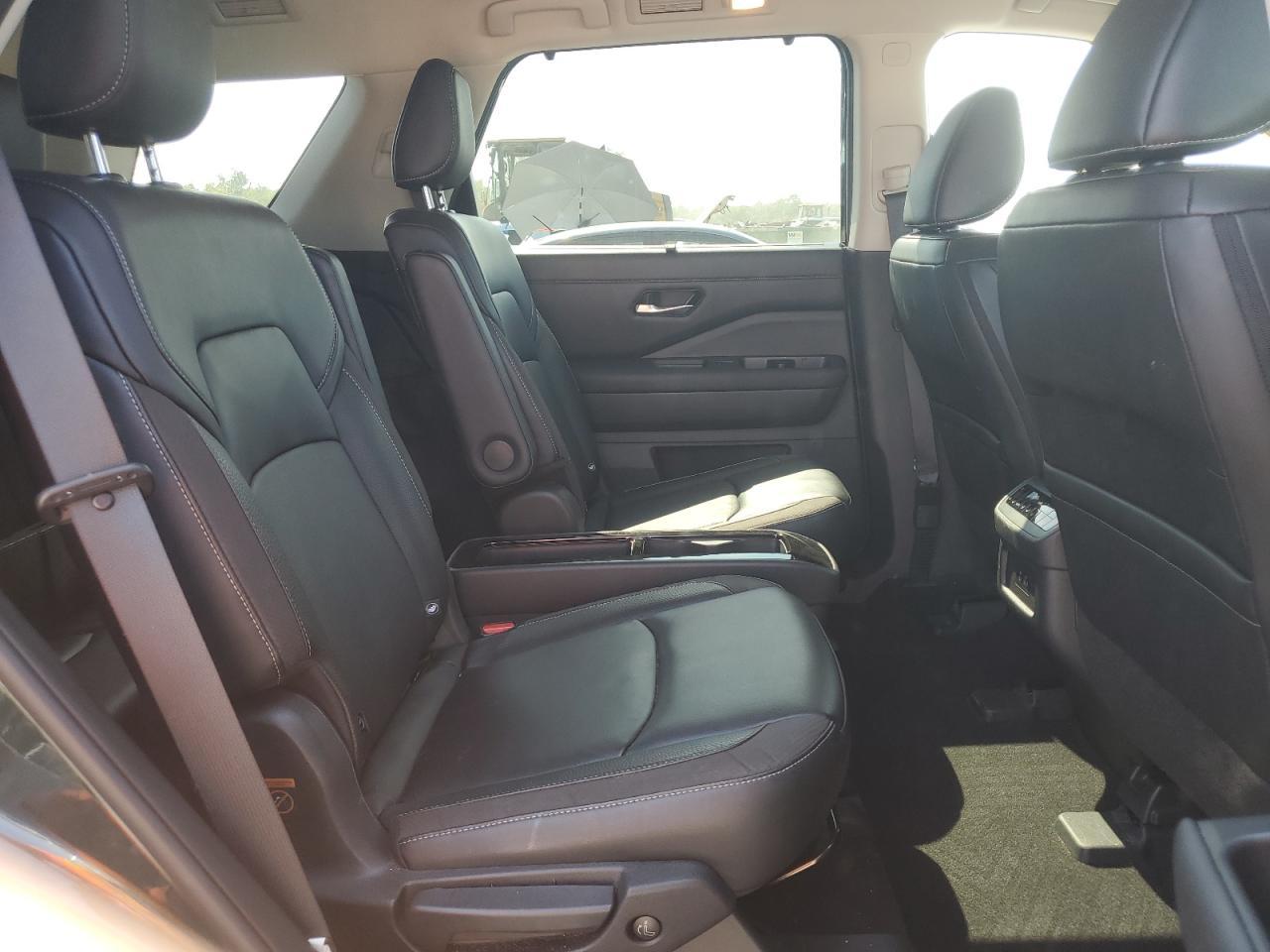2023 NISSAN PATHFINDER