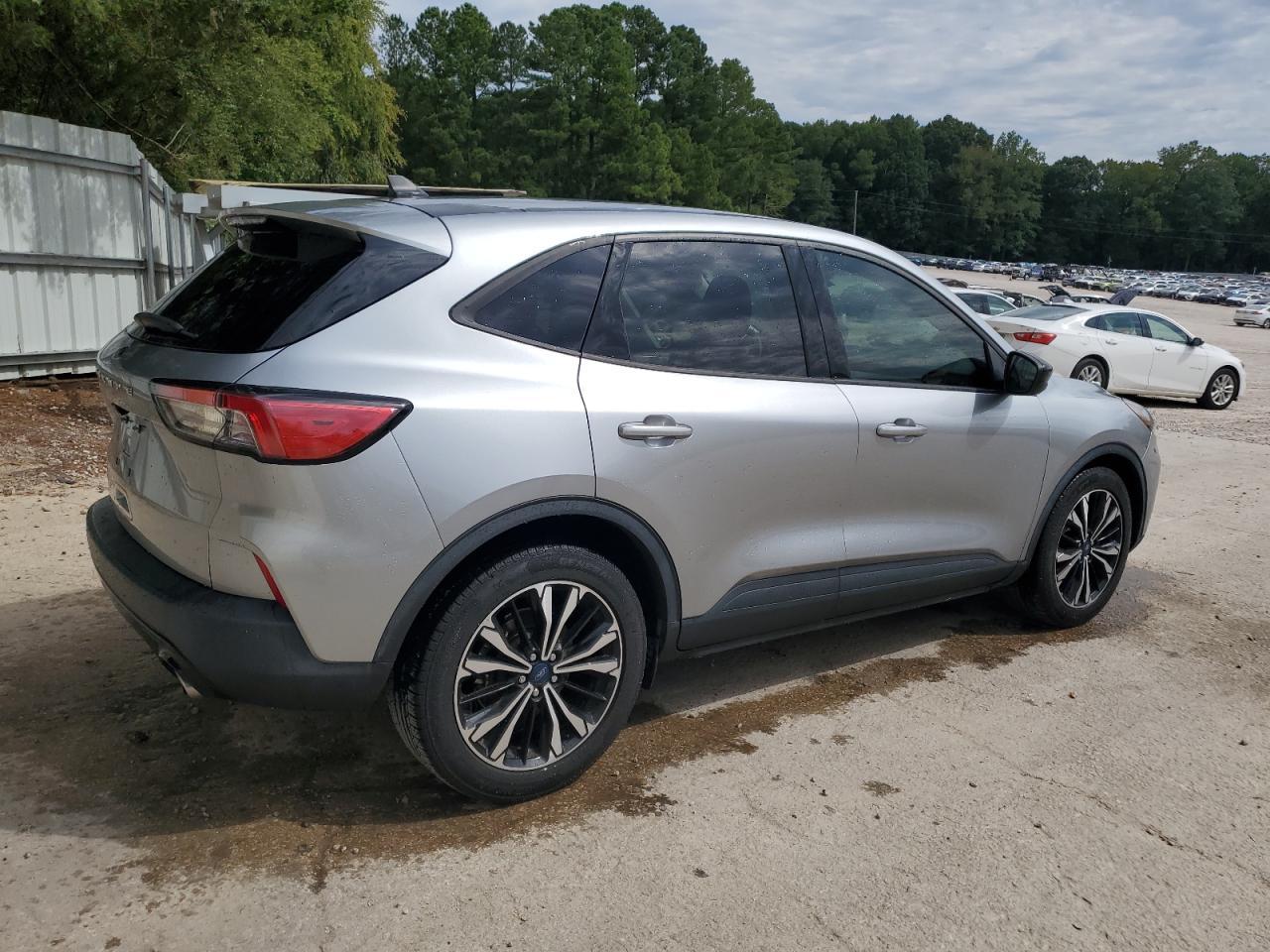 2021 FORD ESCAPE