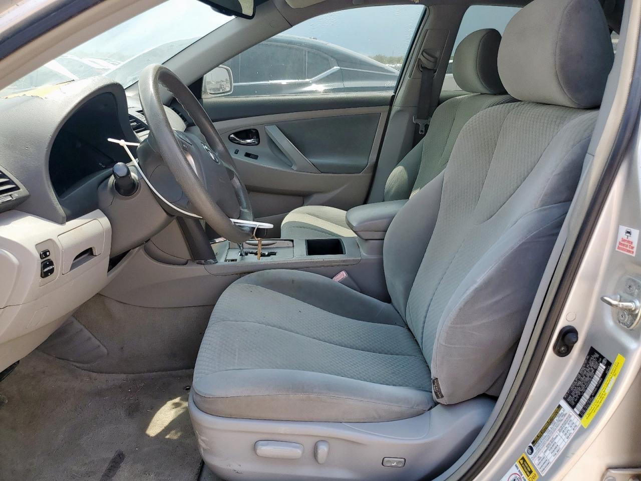 2009 TOYOTA CAMRY