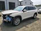 2024 TOYOTA HIGHLANDER