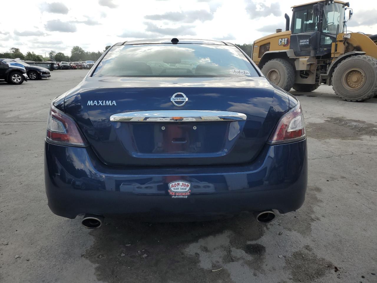 2012 NISSAN Maxima