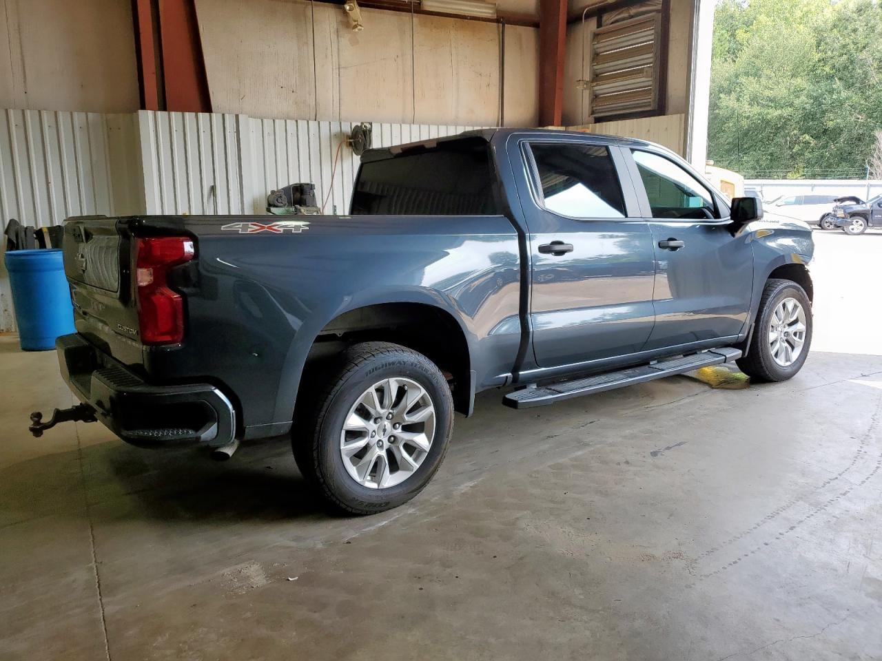 2022 CHEVROLET Silverado