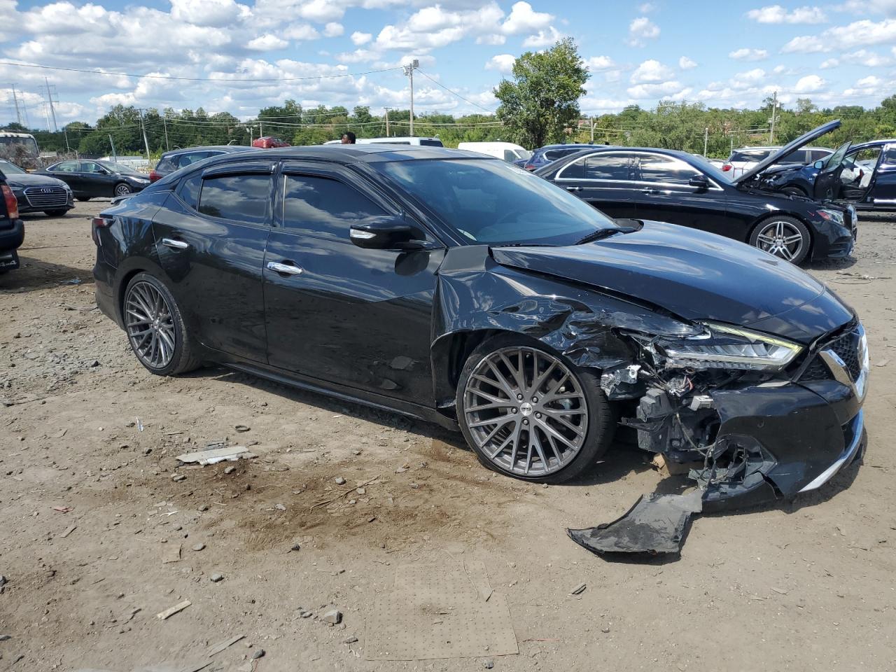 2019 NISSAN Maxima