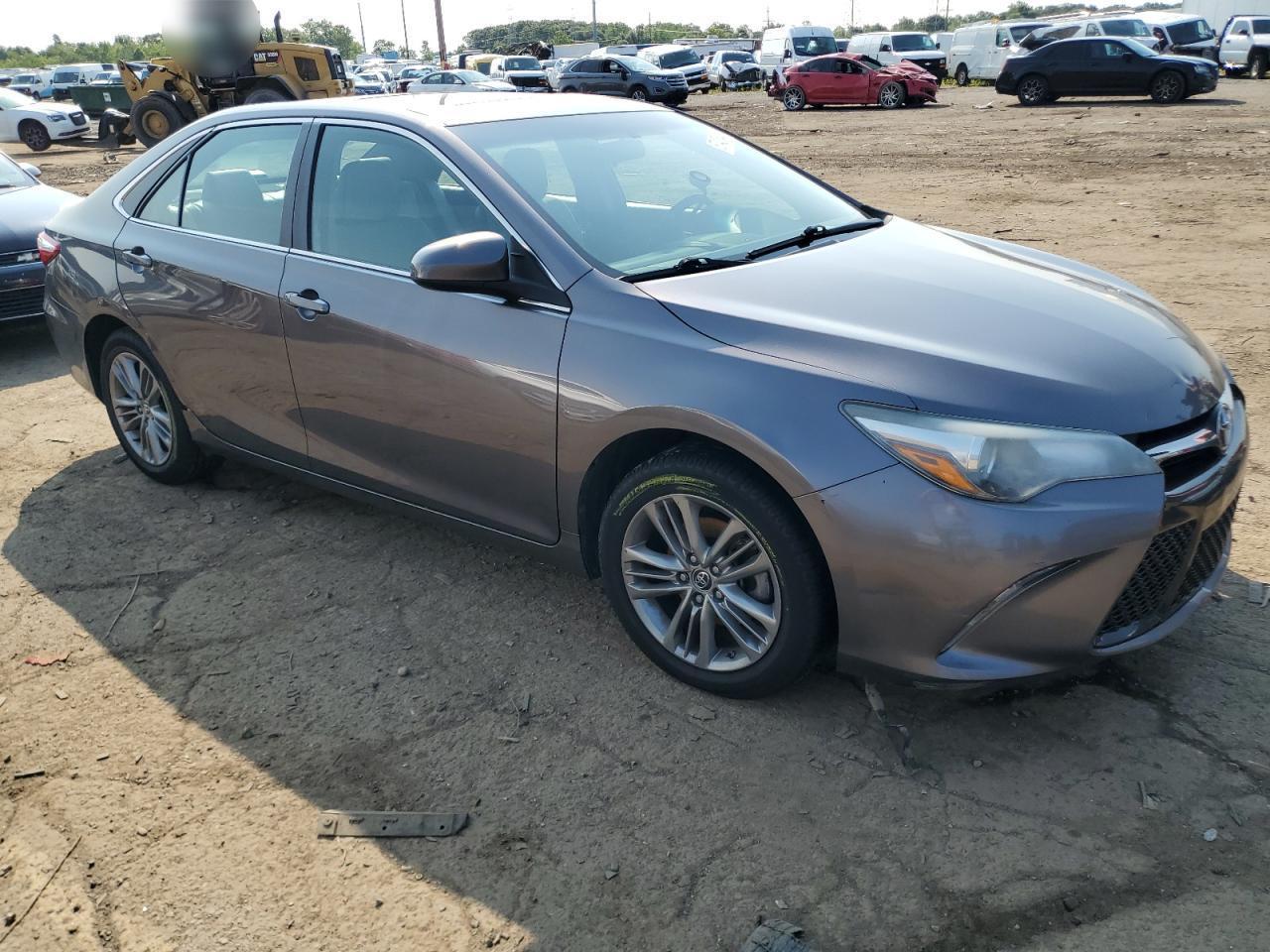 2016 TOYOTA CAMRY