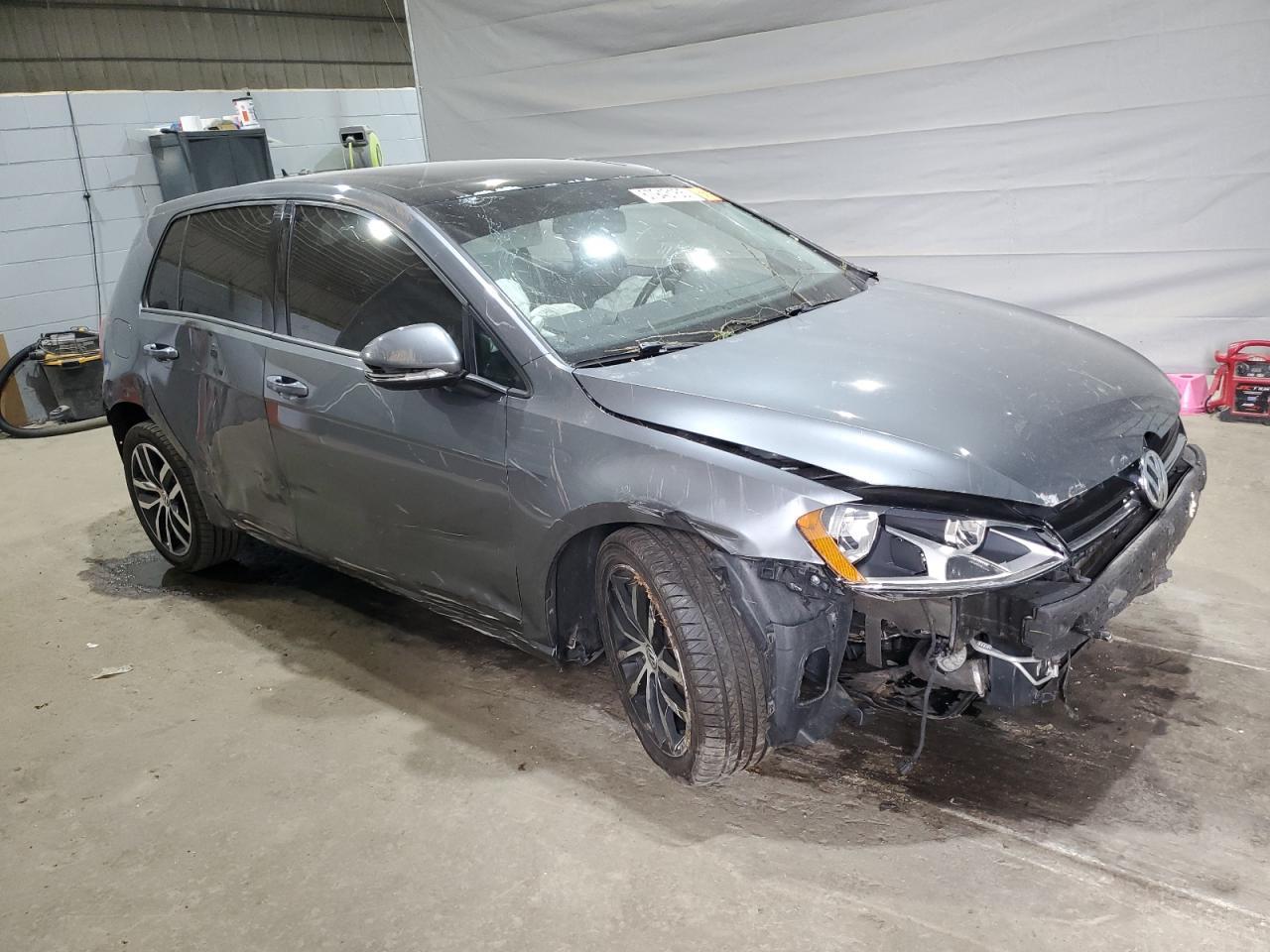 2017 VOLKSWAGEN GOLF