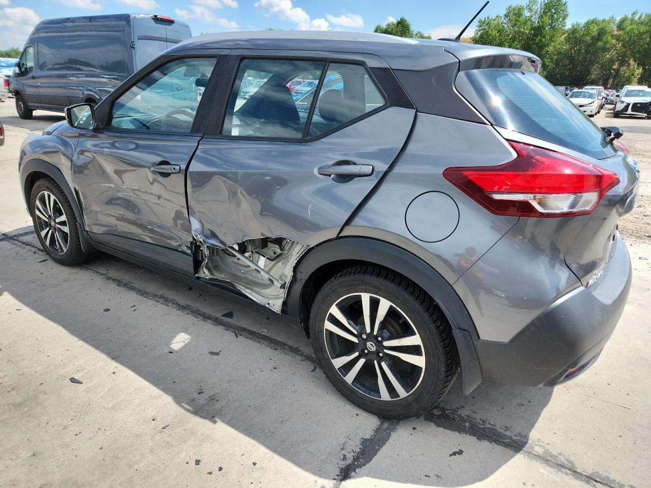 2019 NISSAN KICKS