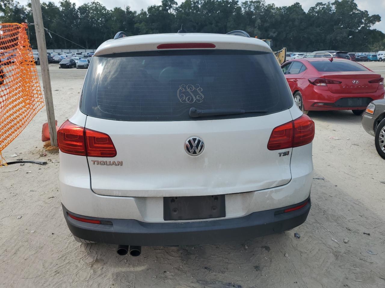 2017 VOLKSWAGEN TIGUAN