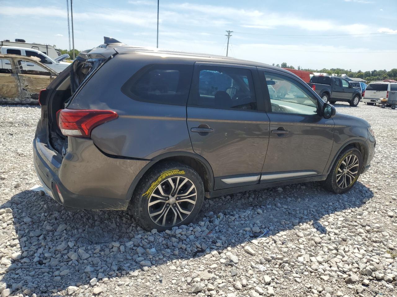 2018 MITSUBISHI outlander