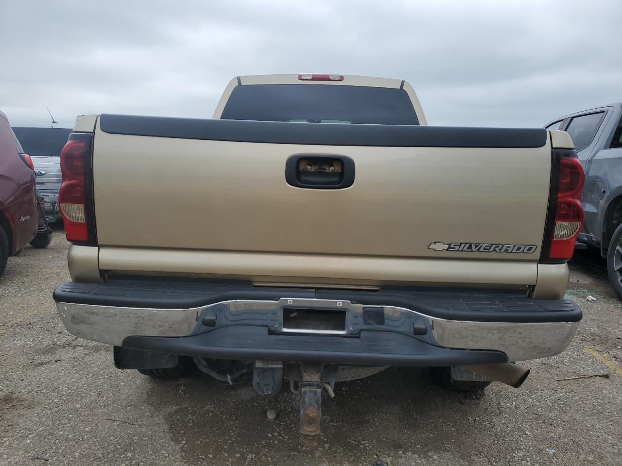 2004 CHEVROLET Silverado